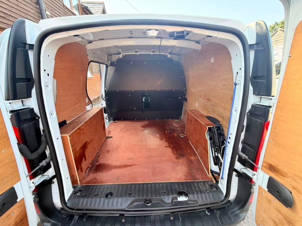 BU71FGA Mercedes-Benz Citan 1.5 109 CDI Pure L2 Euro 6 5dr 3 MONTHS WARRANTY