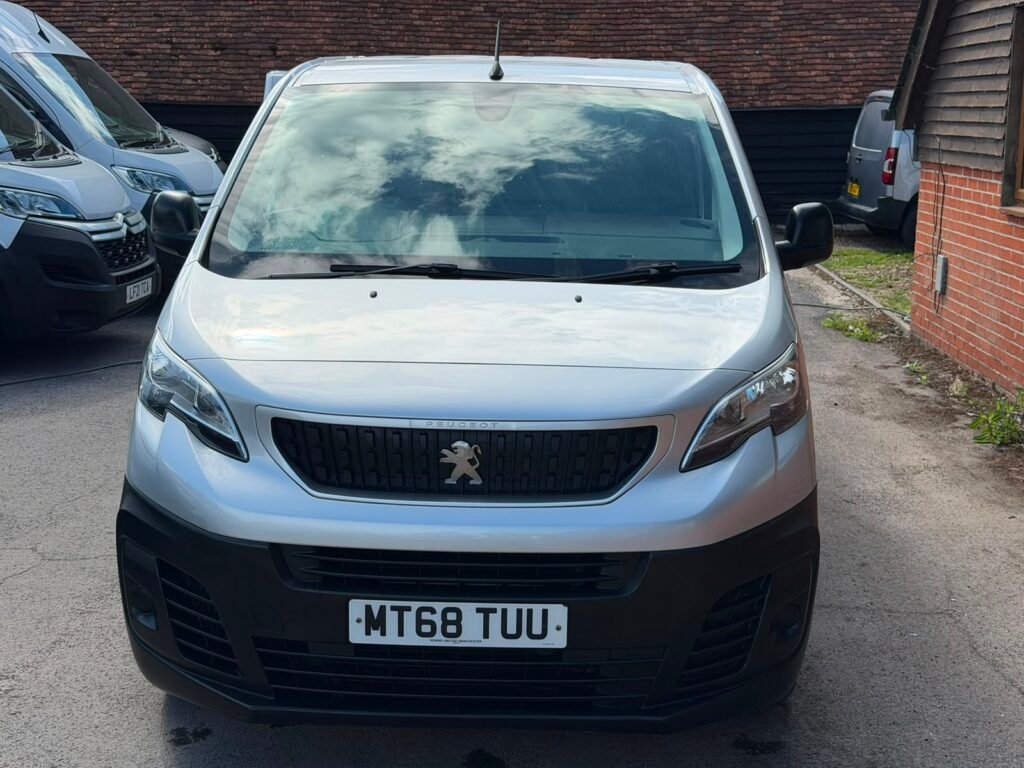 MT68TUU Peugeot Expert 2.0 BlueHDi 1400 Professional Long Panel Van LWB Euro 6 (s/s) 6dr 3 MONTHS WARRANTY 12 MONTHS AA