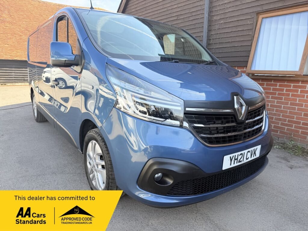 YH21CVK Renault Trafic 2.0 dCi ENERGY 30 Sport LWB Standard Roof Euro 6 (s/s) 5dr 3 MONTHS WARRANTY